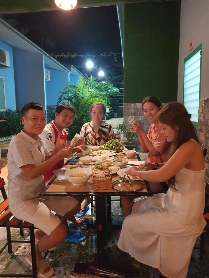 Ruby Phu Quoc Hostel Екстериор снимка